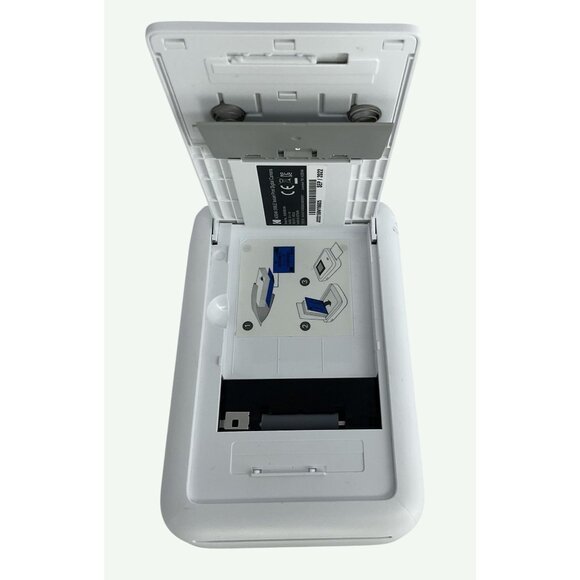 Kodak Step Instant Photo Printer With Ac - Picture 6 of 9